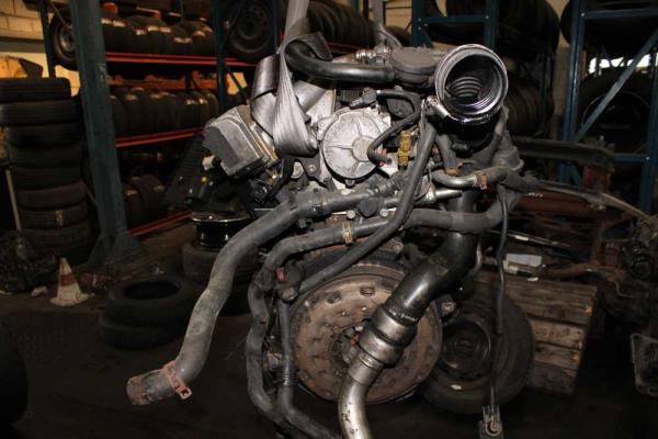 MOTEUR RENAULT 1.9DCI CODE F9QD812 - Vue 5